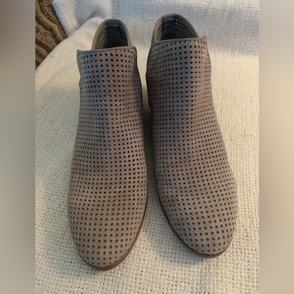 Sam Edelman Paula Taupe Perforated Leather Ankle Bootie Women Size 8.5